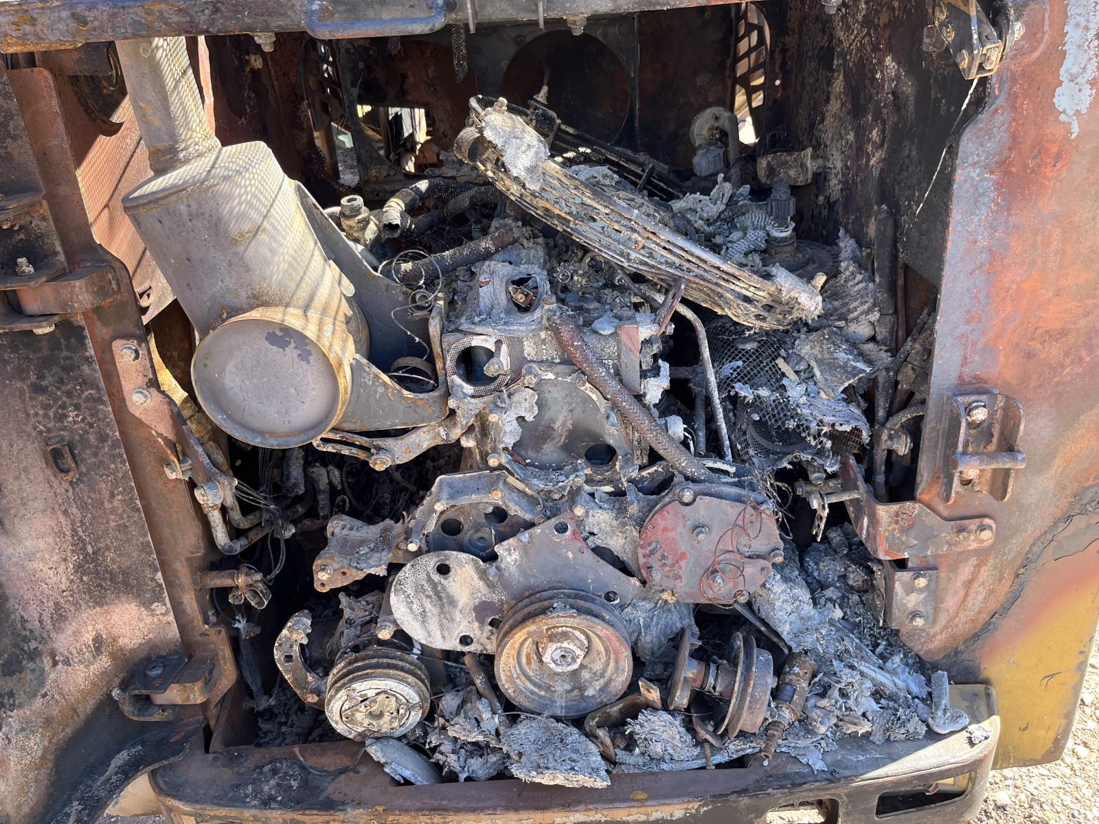 ./imagenes/INVOICE/2019/17560/MINICARGADOR CATERPILLAR 252B3 (2).JPG